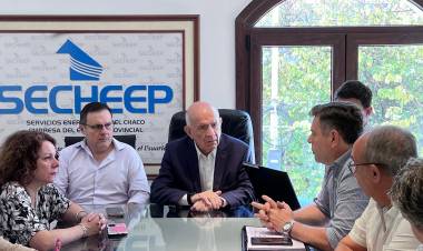 ALEJANDRO ARADAS LE RESPONDIÓ A LA OPOSICIÓN SOBRE EL ALUMBRADO PÚBLICO: “CARADURAS, NOS DEJARON 4 AÑOS A OSCURAS”