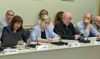 EL CONSEJO FEDERAL DE EDUCACIÓN RESOLVIÓ DE MANERA UNÁNIME GARANTIZAR LOS 190 DÍAS DE CLASES EN EL 2025