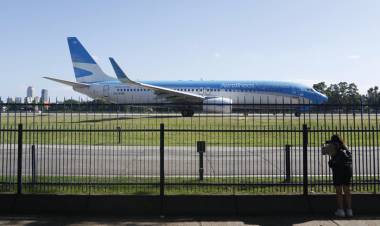 OTRO GOLPE A AEROLÍNEAS ARGENTINAS EN MEDIO DE LA OFENSIVA PRIVATIZADORA