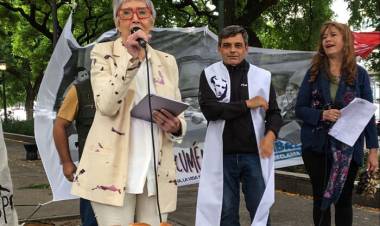 ORGANIZACIONES RELIGIOSAS Y ARTISTAS SE CONGREGARON PARA RECHAZAR EL AJUSTE DEL GOBIERNO