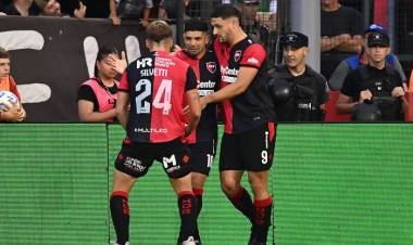 LIGA PROFESIONAL: NEWELL'S SUPERÓ A INDEPENDIENTE EN EL COLOSO