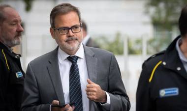 EL MINISTERIO DE RELACIONES EXTERIORES DESPLAZÓ AL EMBAJADOR EN ESPAÑA