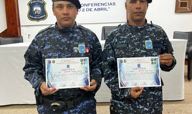 EFECTIVOS DE INFANTERIA SE CAPACITARON EN CÓRDOBA Y LA RIOJA Y FUERON RECIBIDOS POR EL JEFE DE POLICÍA