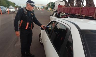 CAMINERA SECUESTRÓ CAMIÓN Y MOTO ADULTERADOS, INTERVINO CARGA, DETECTÓ 36 ALCOHOLEMIAS Y LABRÓ 206 ACTAS