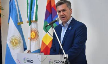 EL GOBERNADOR ZDERO ACOMPAÑÓ EL ACTO POR EL DÍA INTERNACIONAL DE LOS DERECHOS HUMANOS