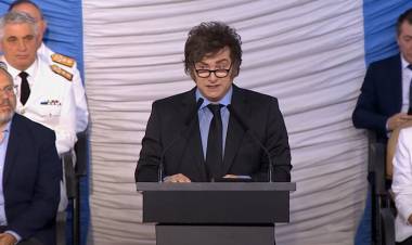 JAVIER MILEI HABLÓ DE UNA "RECONCILIACIÓN" ENTRE LA SOCIEDAD Y LAS FUERZAS ARMADAS