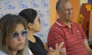 LA MUNICIPALIDAD DE VILLA ÁNGELA INICIA LOS PREPARATIVOS PARA LOS CARNAVALES 2025