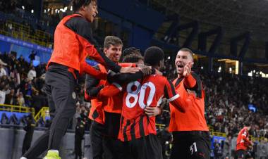 SUPERCOPA DE ITALIA: MILAN SACÓ DEL TORNEO A LA JUVENTUS