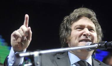JAVIER MILEI, ENTRE LOS IDAS Y VUELTAS CON MAURICIO MACRI Y LA ELIMINACIÓN DE LAS PASO