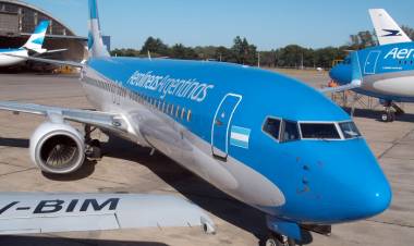 CRECE EL MALESTAR ENTRE LOS TRABAJADORES DE AEROLÍNEAS ARGENTINA