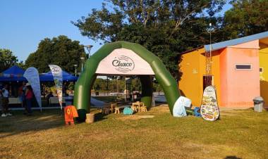 SOMOS VERANO 2025: EL INSTITUTO DE TURISMO PRESENTE EN LA 6° EDICIÓN DEL FESTIVAL DEL CHUPÍN Y EL PESCADO FRITO