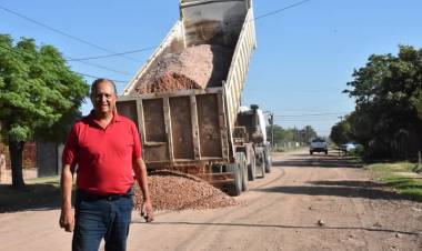 INTENDENTE ADALBERTO PAPP DESTACA LOS AVANCES Y TRABAJOS REALIZADOS EN VILLA ÁNGELA