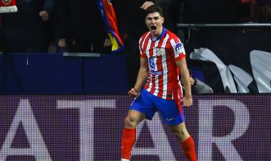 CHAMPIONS LEAGUE: JULIÁN ALVAREZ HIZO DOS GOLES PARA EL ÉXITO DE ATLÉTICO MADRID 