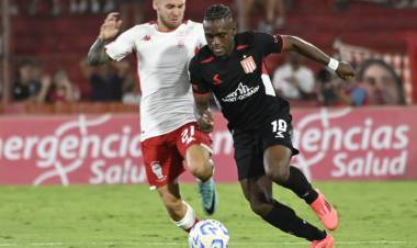 LIGA PROFESIONAL: HURACÁN ESTUVO MÁS CERCA PERO SE CONFORMÓ CON EL EMPATE ANTE ESTUDIANTES