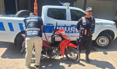 CAMINERA SECUESTRÓ DOS MOTOCICLETAS , UNA CON PEDIDO Y OTRA ADULTERADA , DETECTÓ 35 ALCOHOLEMIAS Y LABRÓ 176 ACTAS