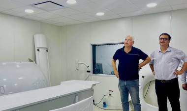 RESISTENCIA: EL GOBIERNO PROVINCIAL VERIFICÓ LOS AVANCES DE OBRAS EN EL HOSPITAL PEDIÁTRICO “DR. AVELINO CASTELÁN”
