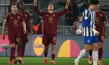 DYBALA MARCÓ DOBLETE Y LA ROMA PASÓ A OCTAVOS DE LA EUROPA LEAGUE