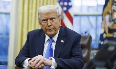 UN TRIBUNAL DE APELACIONES RECHAZÓ UN RECURSO DE TRUMP PARA REVOCAR LA CIUDADANÍA POR NACIMIENTO