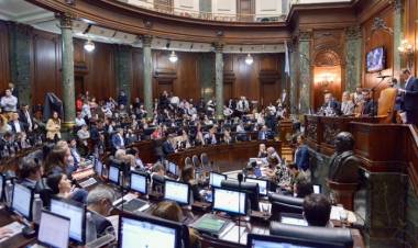 LA CIUDAD SUSPENDIÓ LAS PASO
