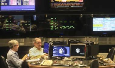 LA BOLSA NO RESISTIÓ LA PRESIÓN VENDEDORA DE ÚLTIMO MOMENTO Y AL FINAL BAJÓ