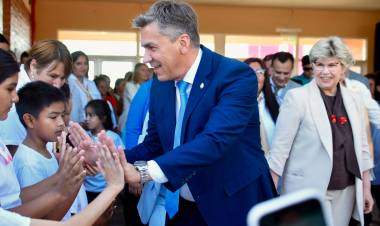 INICIO DEL CICLO LECTIVO DE NIVEL PRIMARIO: EL GOBERNADOR ZDERO INAUGURÓ LA ESCUELA 1027 DE CHARATA