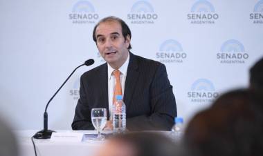 LA OPOSICIÓN PRESENTÓ DOS DICTÁMENES CONTRA LA DESIGNACIÓN DE GARCÍA MANSILLA