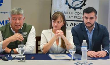 ”FORTALEZA” EN TERRITORIO: CON LA PRESENCIA DE LA VICEGOBERNADORA SCHNEIDER, EL PROGRAMA LLEGÓ A VILLA ÁNGELA