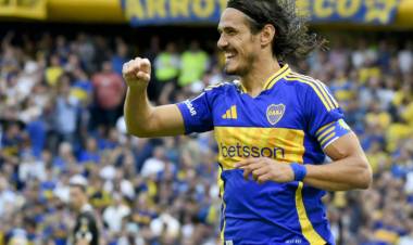 BOCA ENTRENÓ A PUERTAS ABIERTAS Y CAVANI HABLÓ SOBRE EL MUNDIAL DE CLUBES