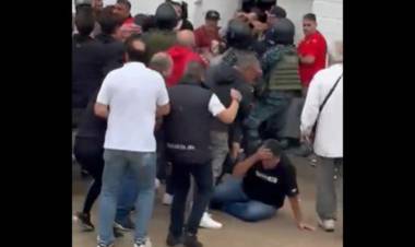 BARRAS DE CHACARITA ATACARON A DIRIGENTES DE DEPORTIVO MORÓN