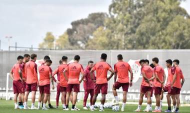 LOS ARGENTINOS NO LLEGAN BIEN A LAS COPAS 