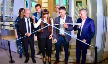 RESISTENCIA: SE INAUGURÓ ANOCHE LA REMODELACIÓN TOTAL DE LA SUCURSAL 25 DE MAYO, DEL NUEVO BANCO DEL CHACO