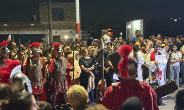 EL TURISMO RELIGIOSO COMO PUENTE DE FE, TURISMO Y CULTURA: EL INSTITUTO DE TURISMO ACOMPAÑÓ LA 8VA. EDICIÓN DEL VÍA CRUCIS VIVIENTE