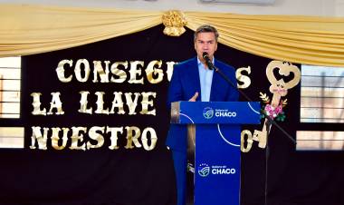EL GOBERNADOR ZDERO INAUGURÓ EL EDIFICIO PROPIO DE LA ESCUELA ESPECIAL Nº 1 DE RESISTENCIA