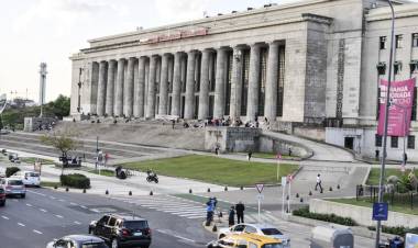 ESTAFAN A LA UBA POR 1600 MILLONES