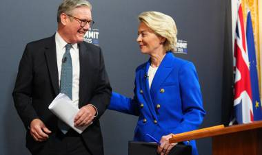 REINO UNIDO Y LA UNIÓN EUROPEA SALEN DEL BREXIT DURO Y ACUERDAN