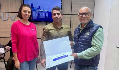 180 CRÉDITOS DE “CHACO A LA OBRA”: EL IPDUV CONCRETÓ MÁS ENTREGAS PARA LA AMPLIACIÓN Y/O REFACCIÓN DE CASAS