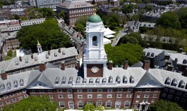 ESTADOS UNIDOS: TRUMP ORDENÓ CANCELAR TODOS LOS CONTRATOS FEDERALES CON HARVARD