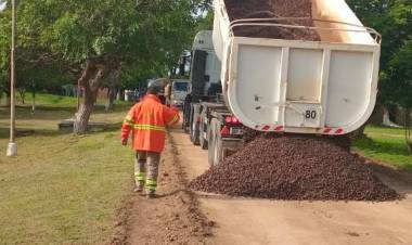 BARRANQUERAS: SAMEEP JUNTO A VIALIDAD PROVINCIAL MEJORARON EL ACCESO A LA PLANTA POTABILIZADORA N° 1