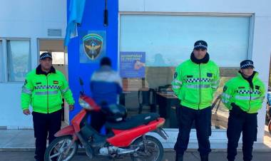 OPERATIVOS CON SALDOS POSITIVOS: DETIENEN A JOVEN CON MARIHUANA Y A TRES PERSONAS CON PEDIDOS DE CAPTURA
