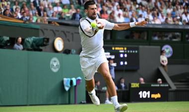 DJOKOVIC Y SINNER, A SEMIS DE WIMBLEDON