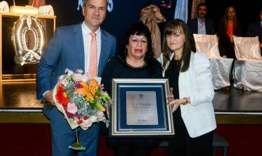 100 AÑOS DE LA TIGRA: “TENDRÁN SIEMPRE A UN GOBERNADOR Y UN GOBIERNO PRESENTE, QUE TRABAJARÁ CODO A CODO CON USTEDES”- ASEGURÓ ZDERO