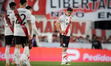 RIVER SIGUE EN CAÍDA LIBRE: ENCADENÓ LA CUARTA DERROTA CONSECUTIVA