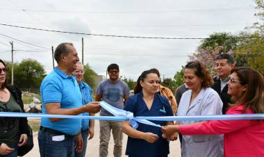 VILLA ANGELA INAUGURÓ TRES NUEVAS CUADRAS DE PAVIMENTO SOBRE CALLE TUCUMÁN