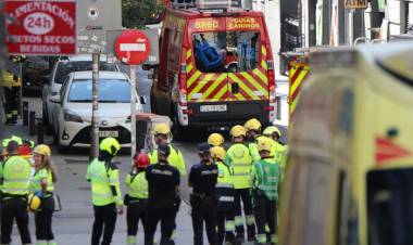 SE DERRUMBÓ UN EDIFICIO EN OBRA EN MADRID: AL MENOS DIEZ HERIDOS