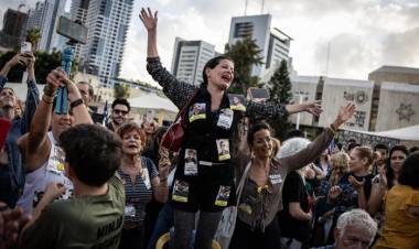 CELEBRACIONES CONTENIDAS EN ISRAEL Y GAZA POR LA TREGUA Y EL INTERCAMBIO DE REHENES