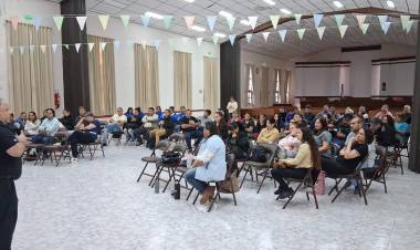 SÁENZ PEÑA: FINALIZÓ CON ÉXITO EL PRIMER CURSO DE EMERGENCIA EN TRASLADO SANITARIO