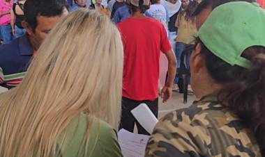 TRAS UNA EXITOSA PRIMERA JORNADA, ANSES, ANDIS E INAI CONTINÚAN ESTE MARTES EN VILLA RÍO BERMEJITO