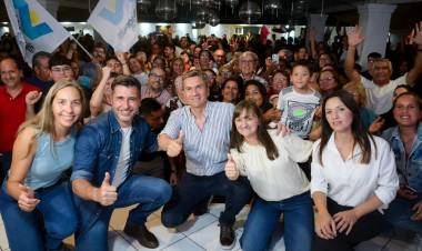 BARRANQUERAS: MASIVO ACOMPAÑAMIENTO A LA LISTA 503: “EL 26 ES UNA FECHA TRASCENDENTAL, HAY QUE DEFENDER TODO LO LOGRADO EN LAS URNAS”