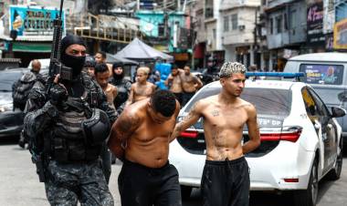BRASIL: CÓMO FUE Y QUÉ DEJÓ EL SANGRIENTO OPERATIVO POLICIAL EN RÍO
