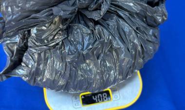 DETIENEN A UN HOMBRE CON MARIHUANA LISTA PARA LA VENTA